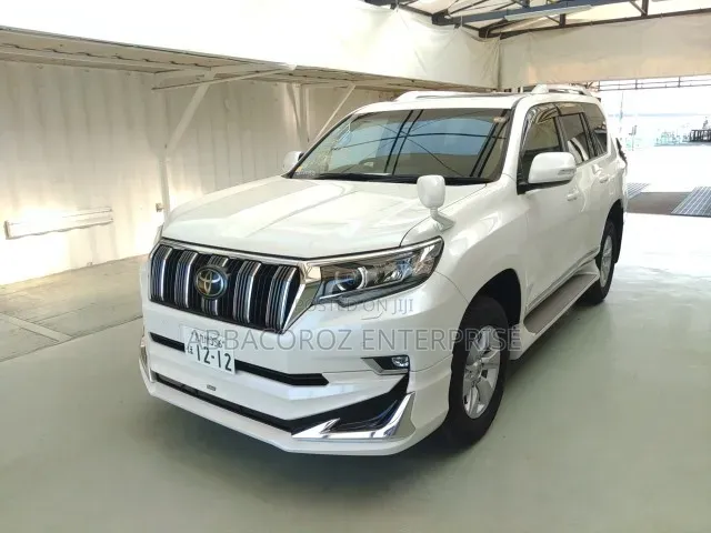 Toyota Land Cruiser Prado 2021 White