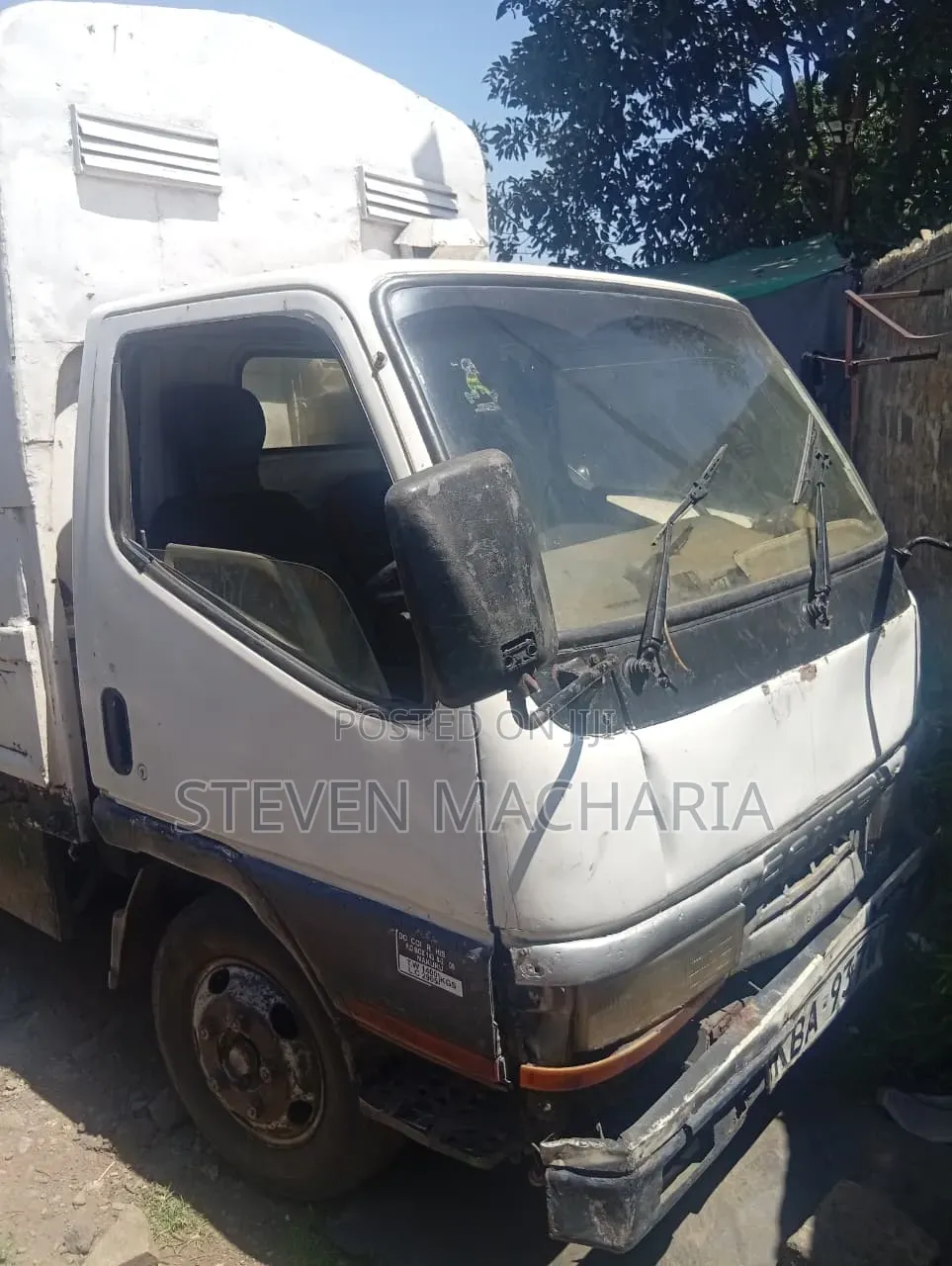 Mistubishi Canter 33
