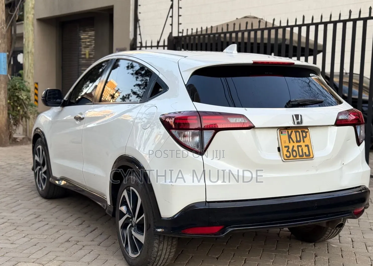 Honda Vezel 2018 White