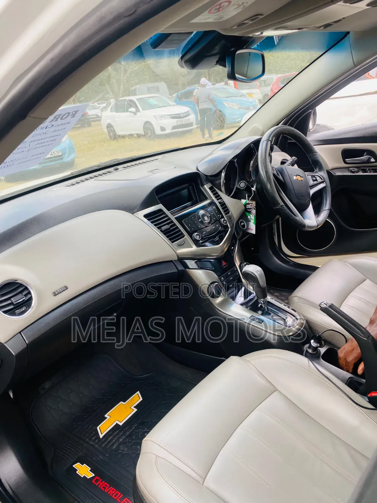 Chevrolet Cruze 2015 White