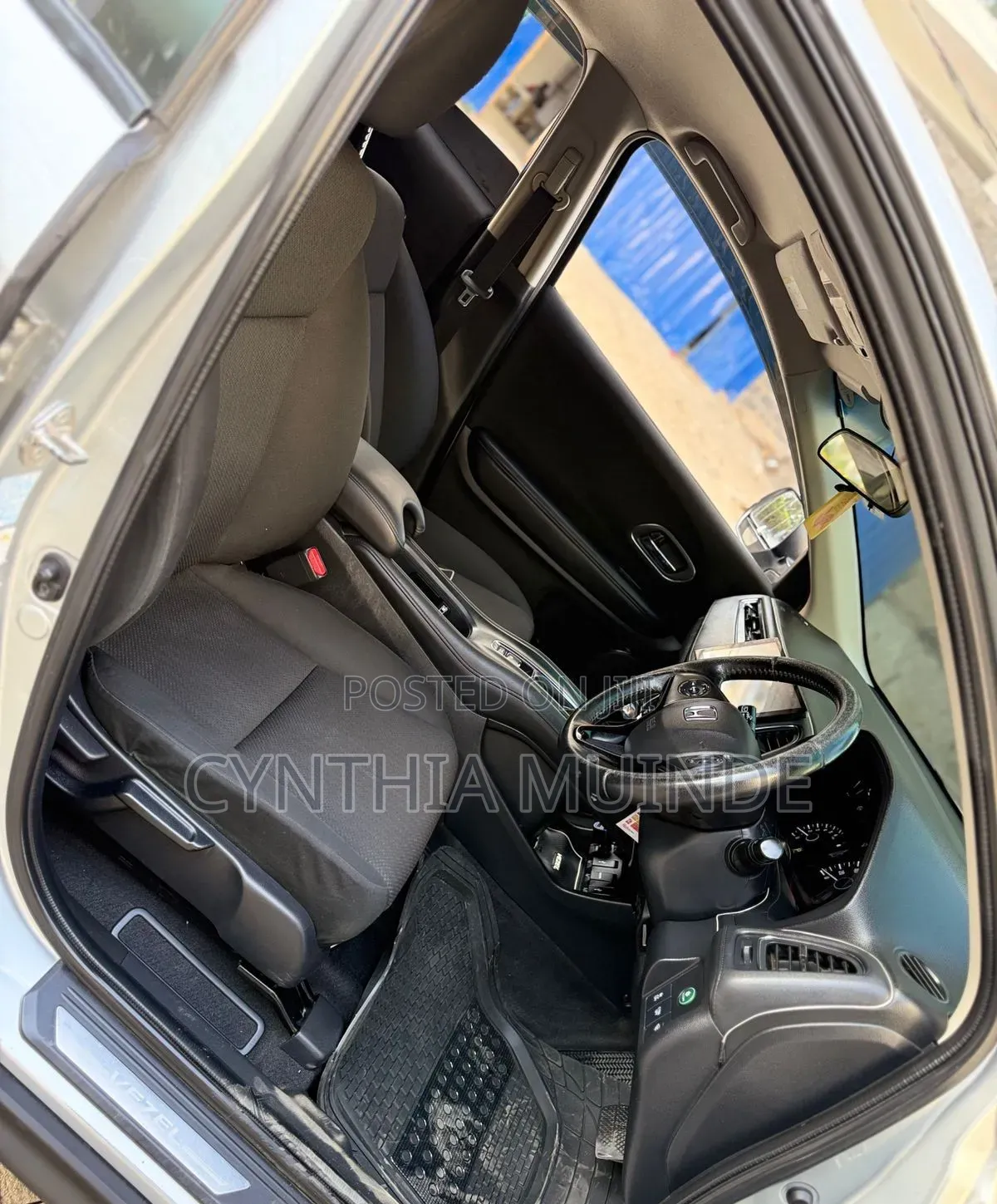 Honda Vezel 2015 Silver
