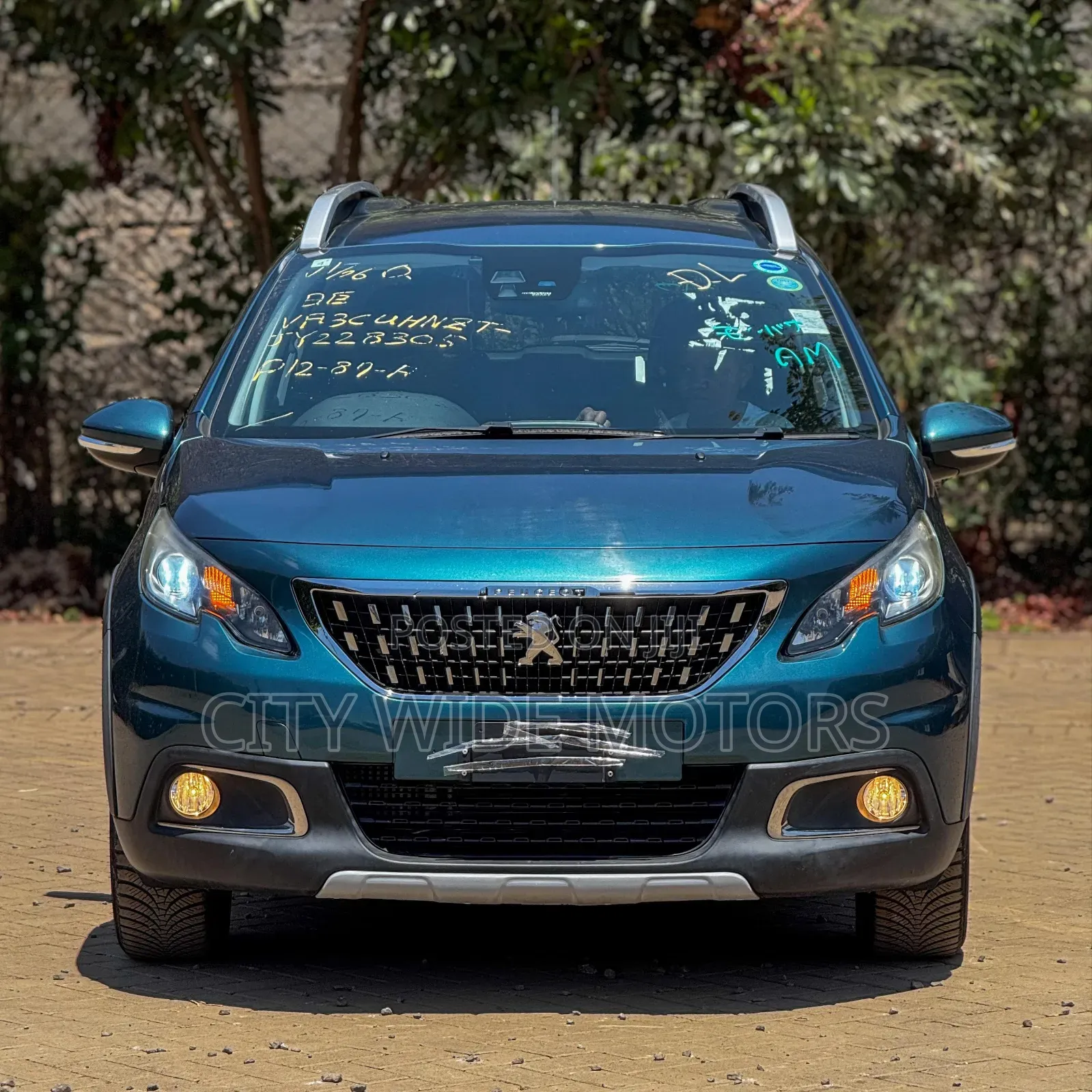 Peugeot 2008 2019 Blue