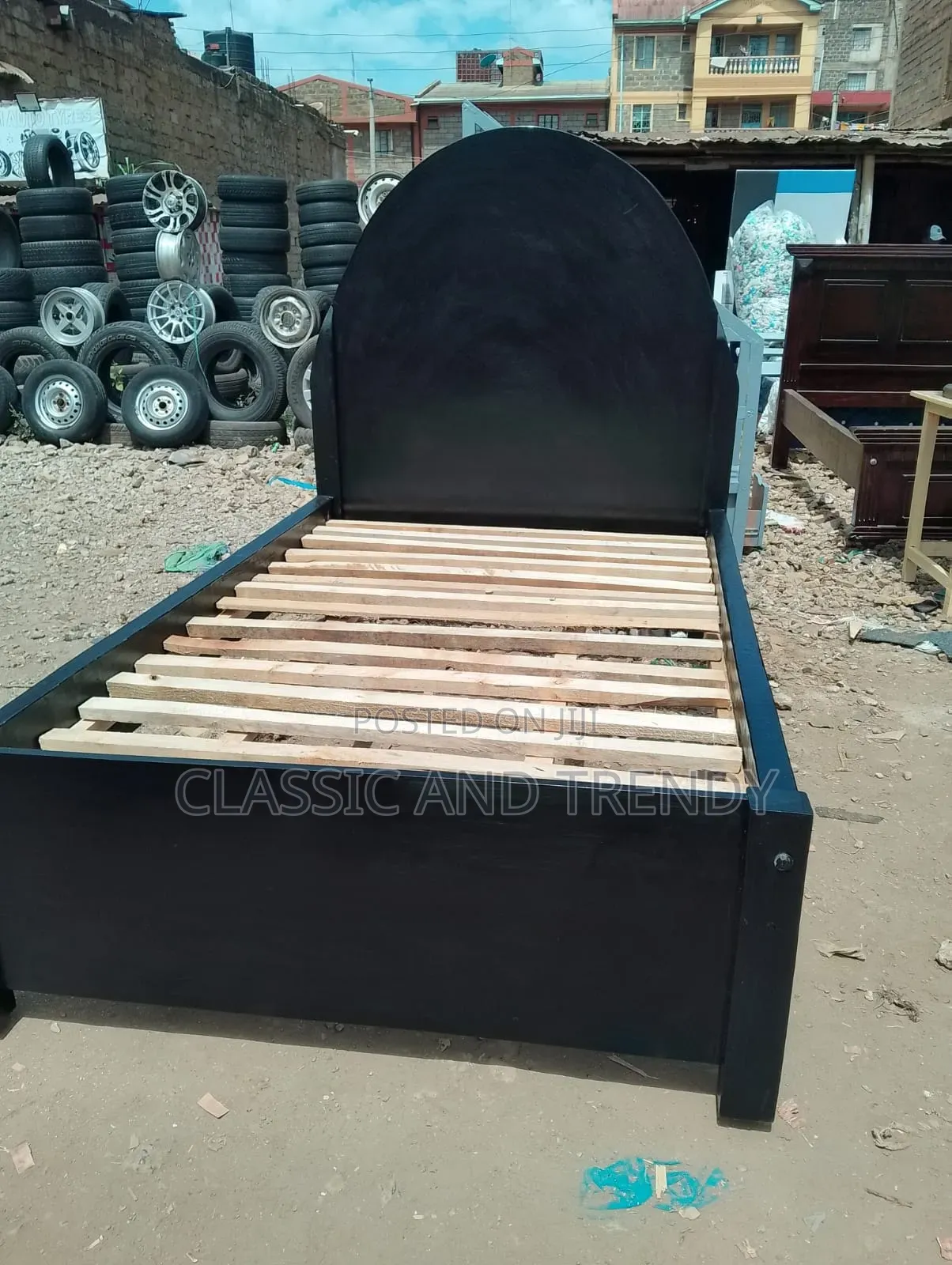 4x6 Wooden Black Bed