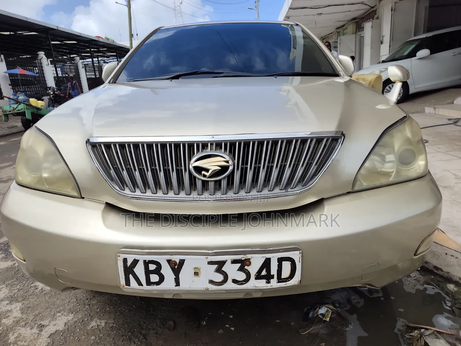 Toyota Harrier 2008 Gold