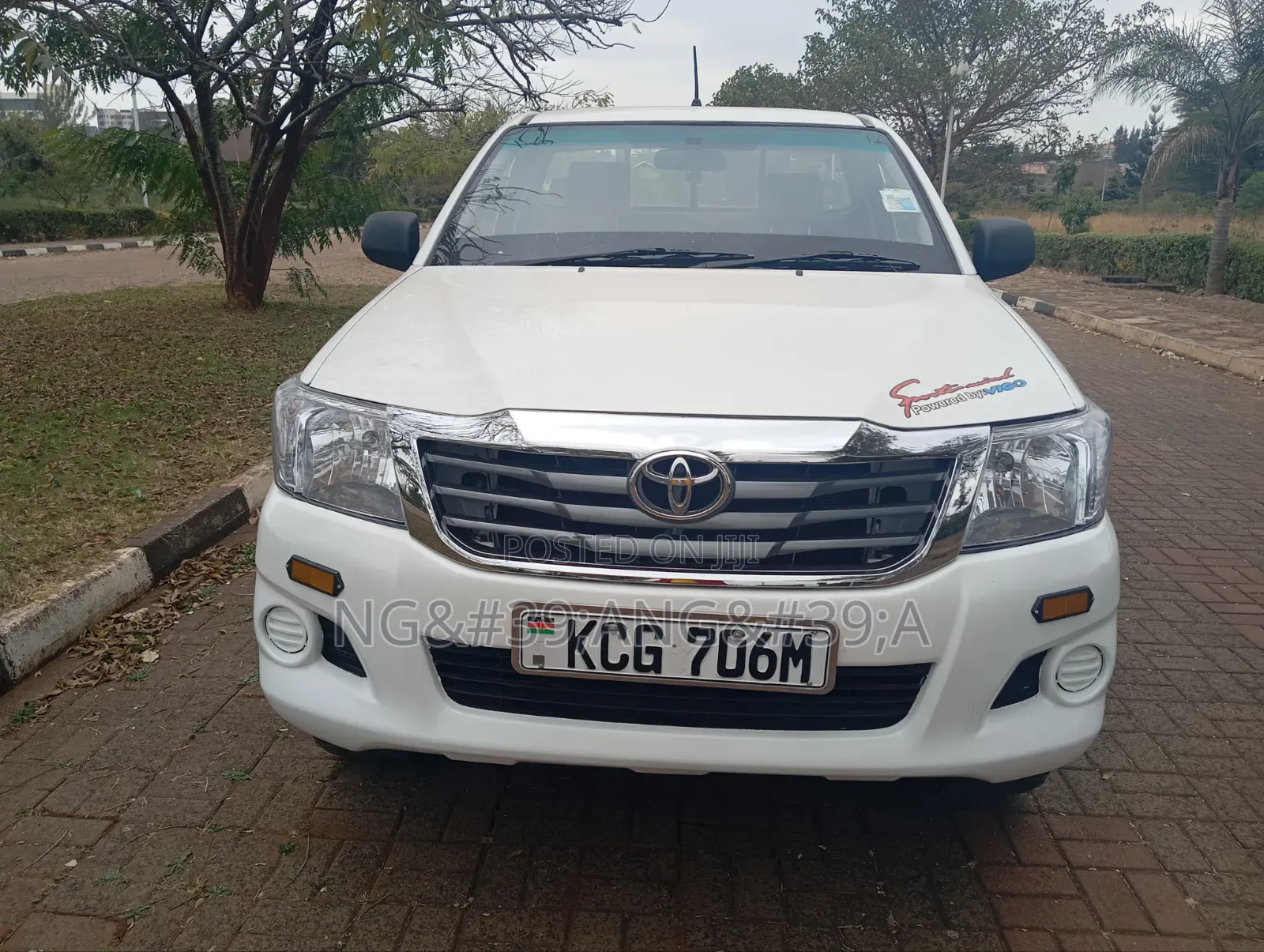 Toyota Hilux 2015 White