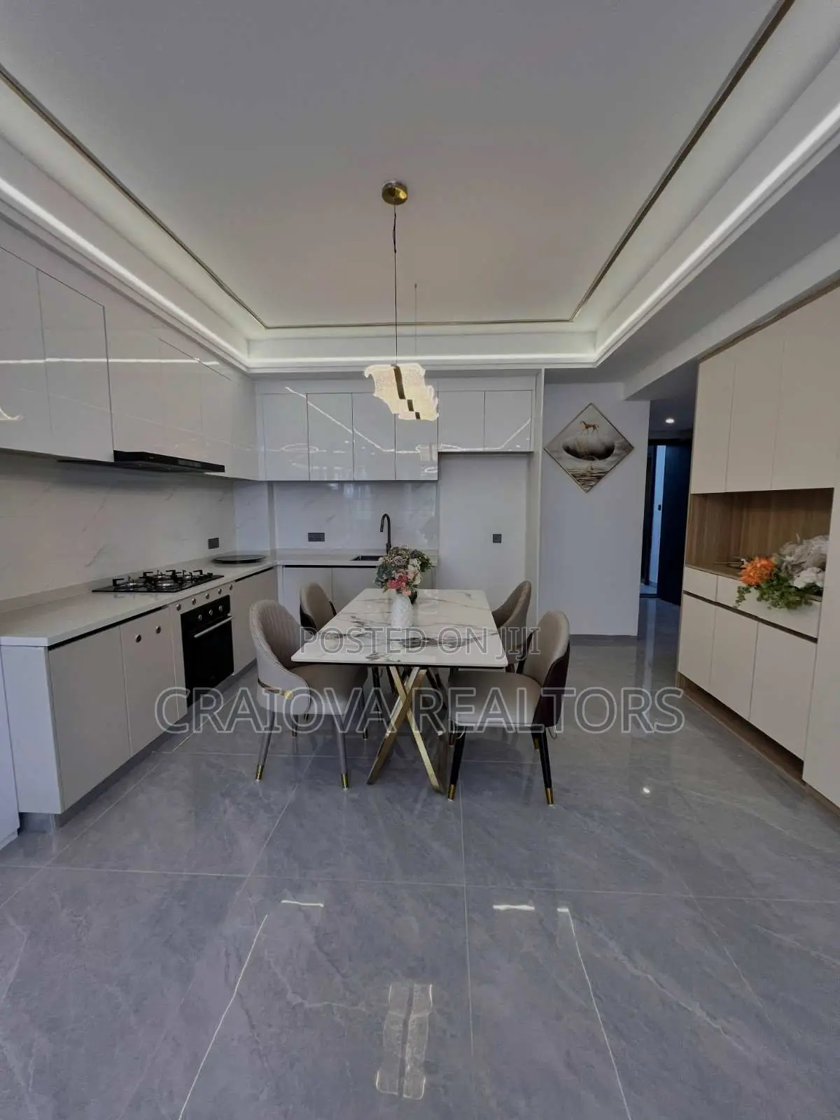3bdrm Apartment in Valley Arcade for sale