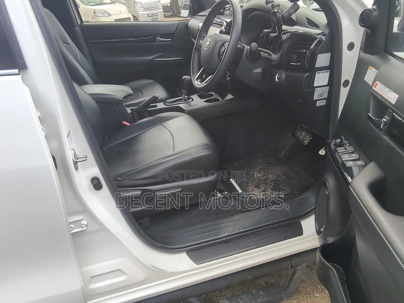 Toyota Hilux 2.8 Diesel 2020 White