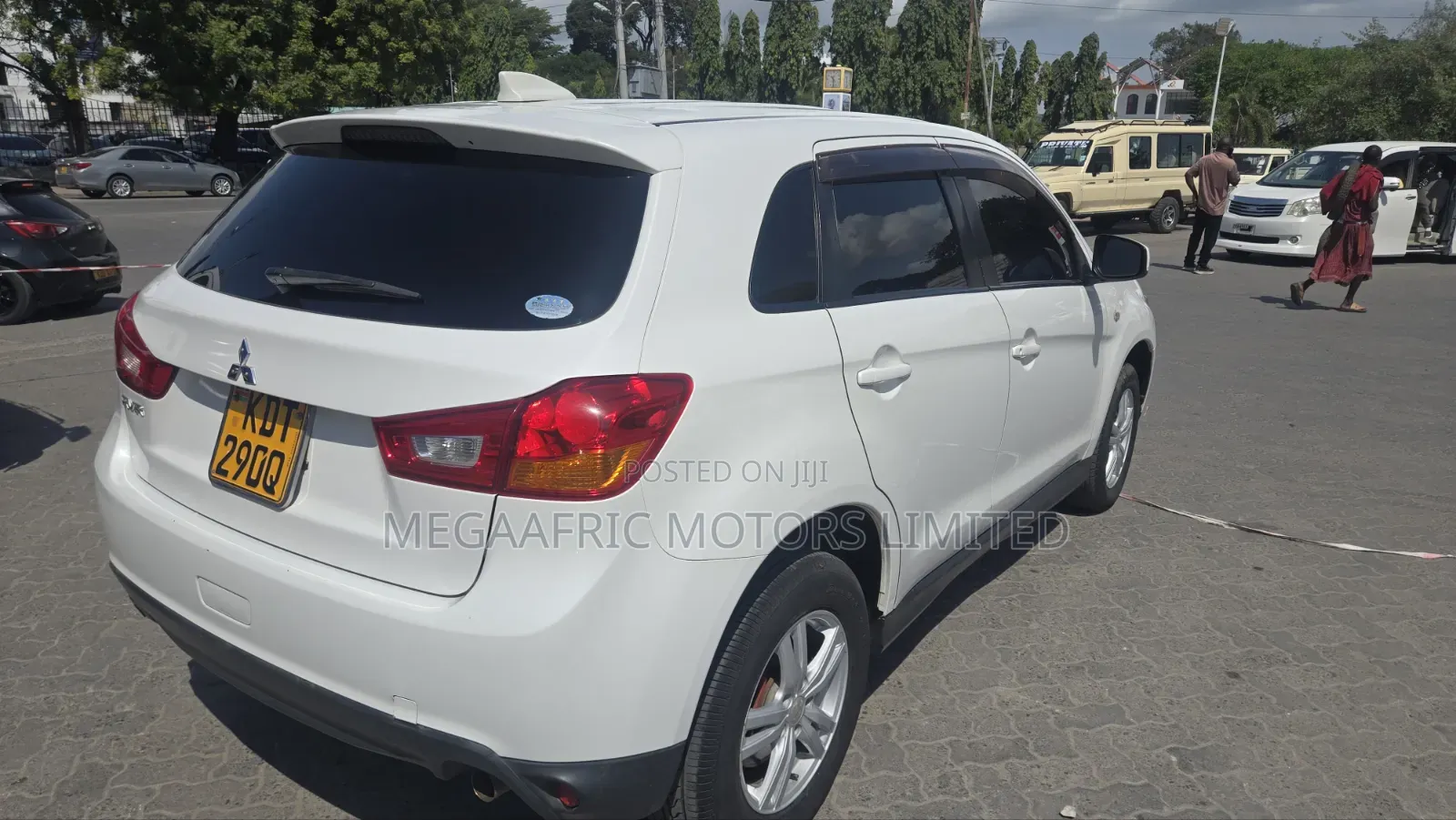 Mitsubishi RVR 2018 White