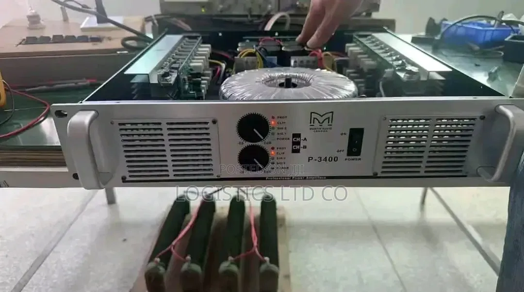Martin Audio P-3400 Professional Power Amplifier 40 Transistors