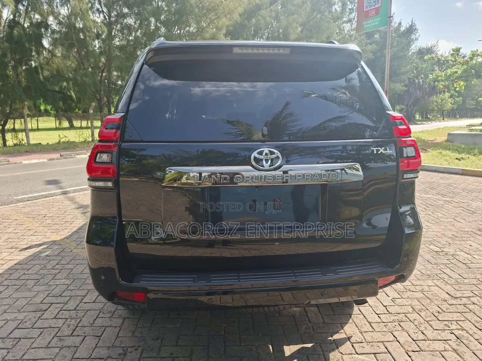Toyota Land Cruiser Prado 2022 Black