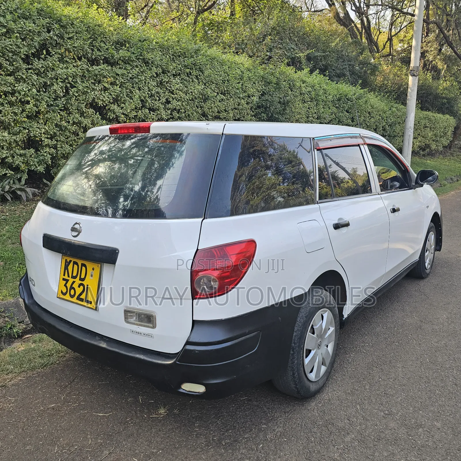 Nissan Advan 2014 White