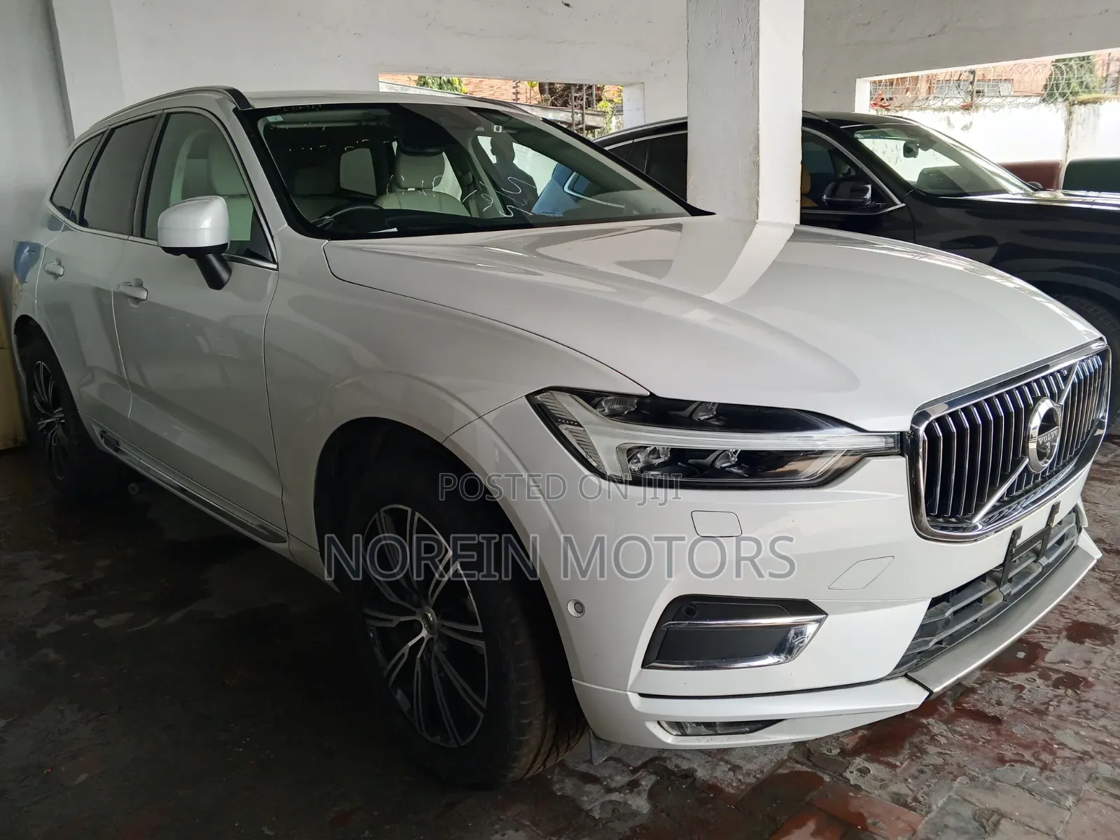 Volvo XC60 2019 White