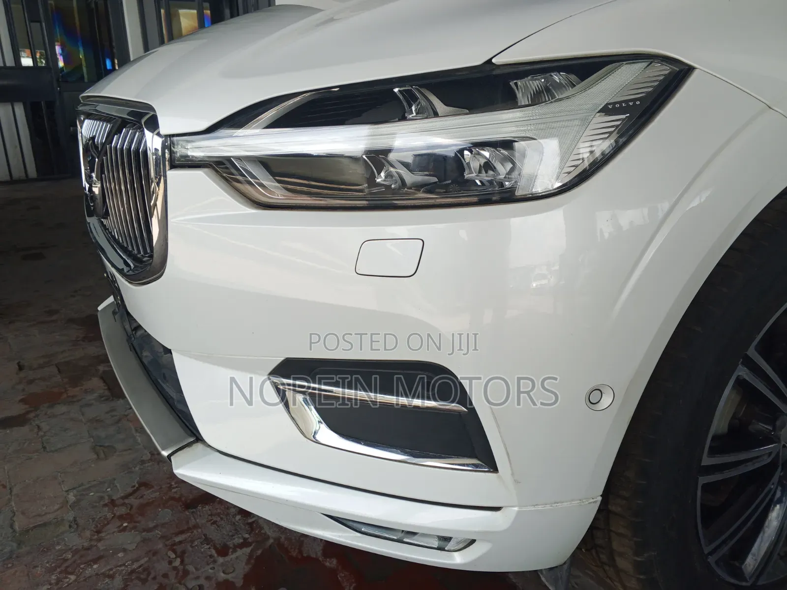 Volvo XC60 2019 White