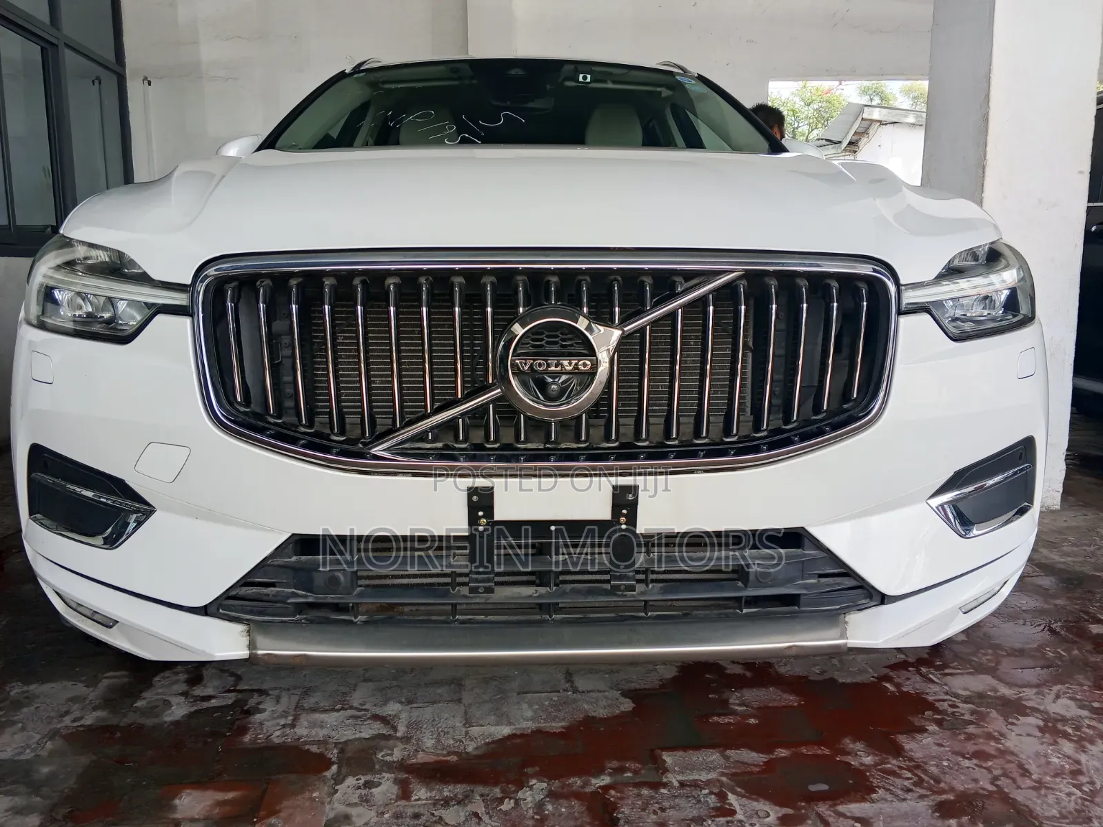 Volvo XC60 2019 White
