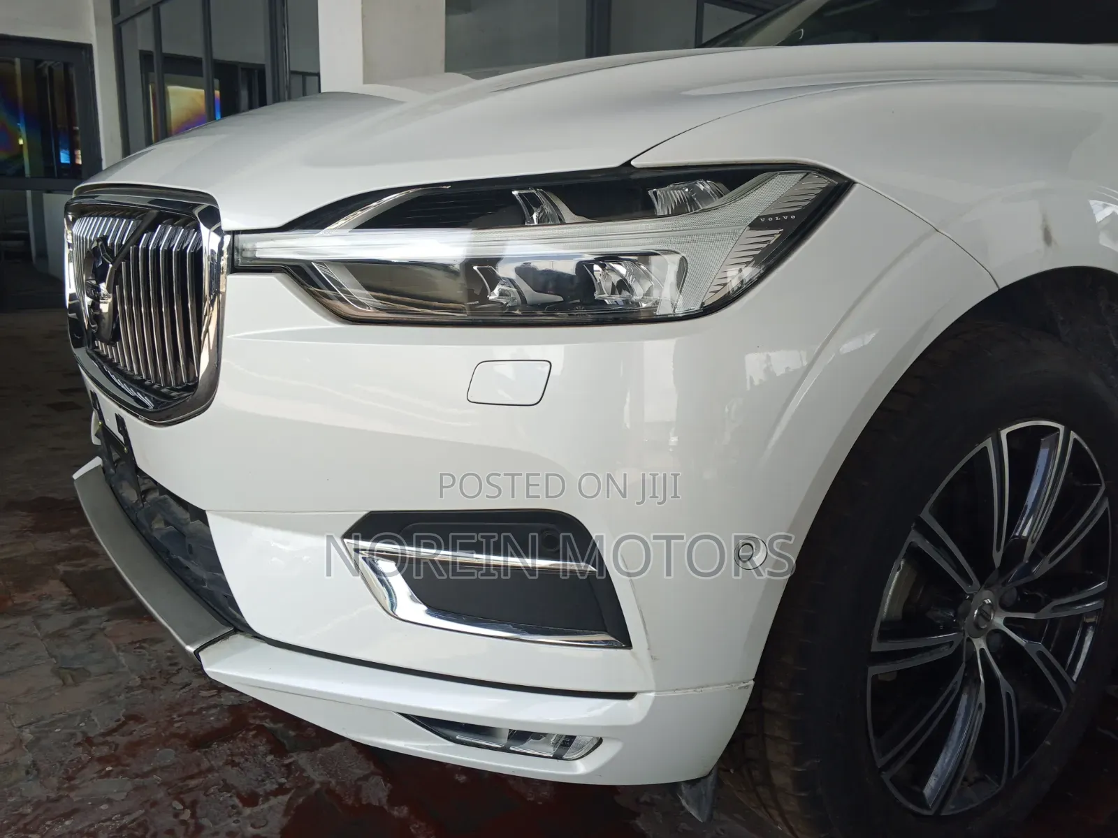 Volvo XC60 2019 White