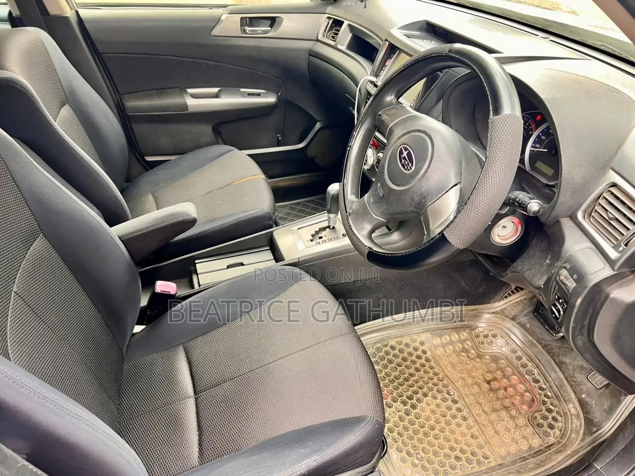 Subaru Exiga 2012 Silver