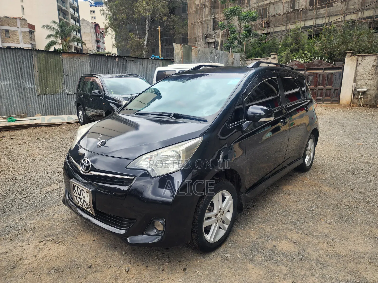 Toyota Ractis 2014 Black