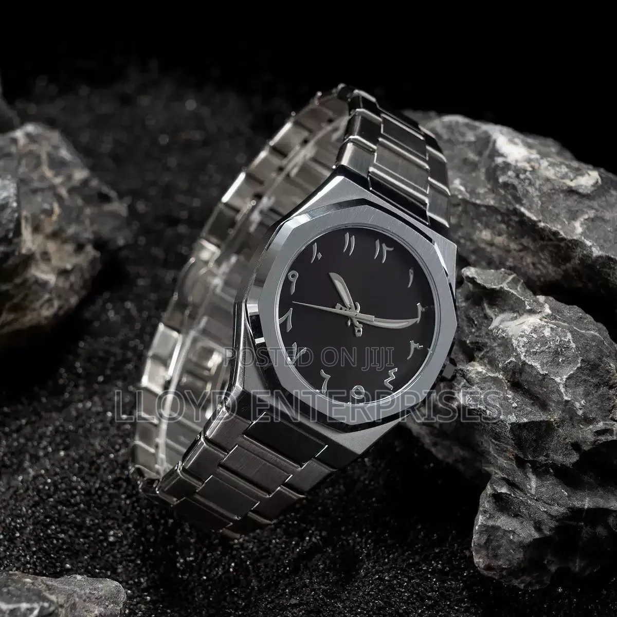 Arabic Aura Watch