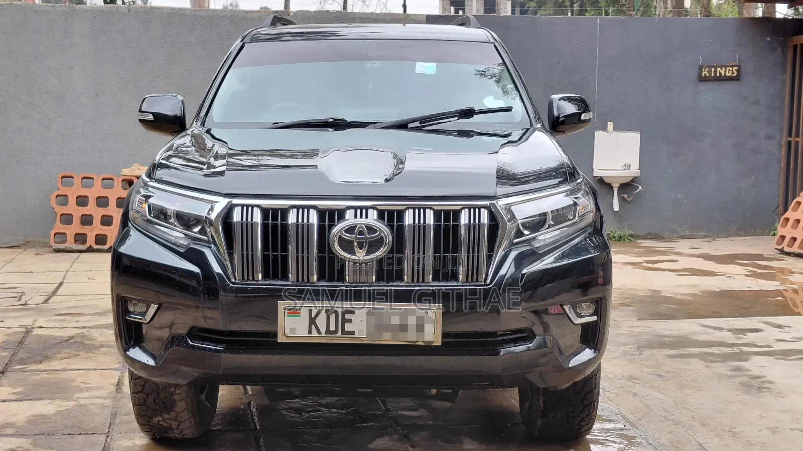 Toyota Land Cruiser 2014 Black