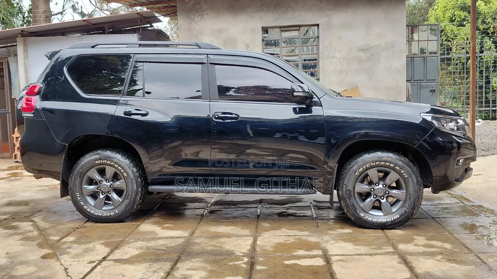 Toyota Land Cruiser 2014 Black