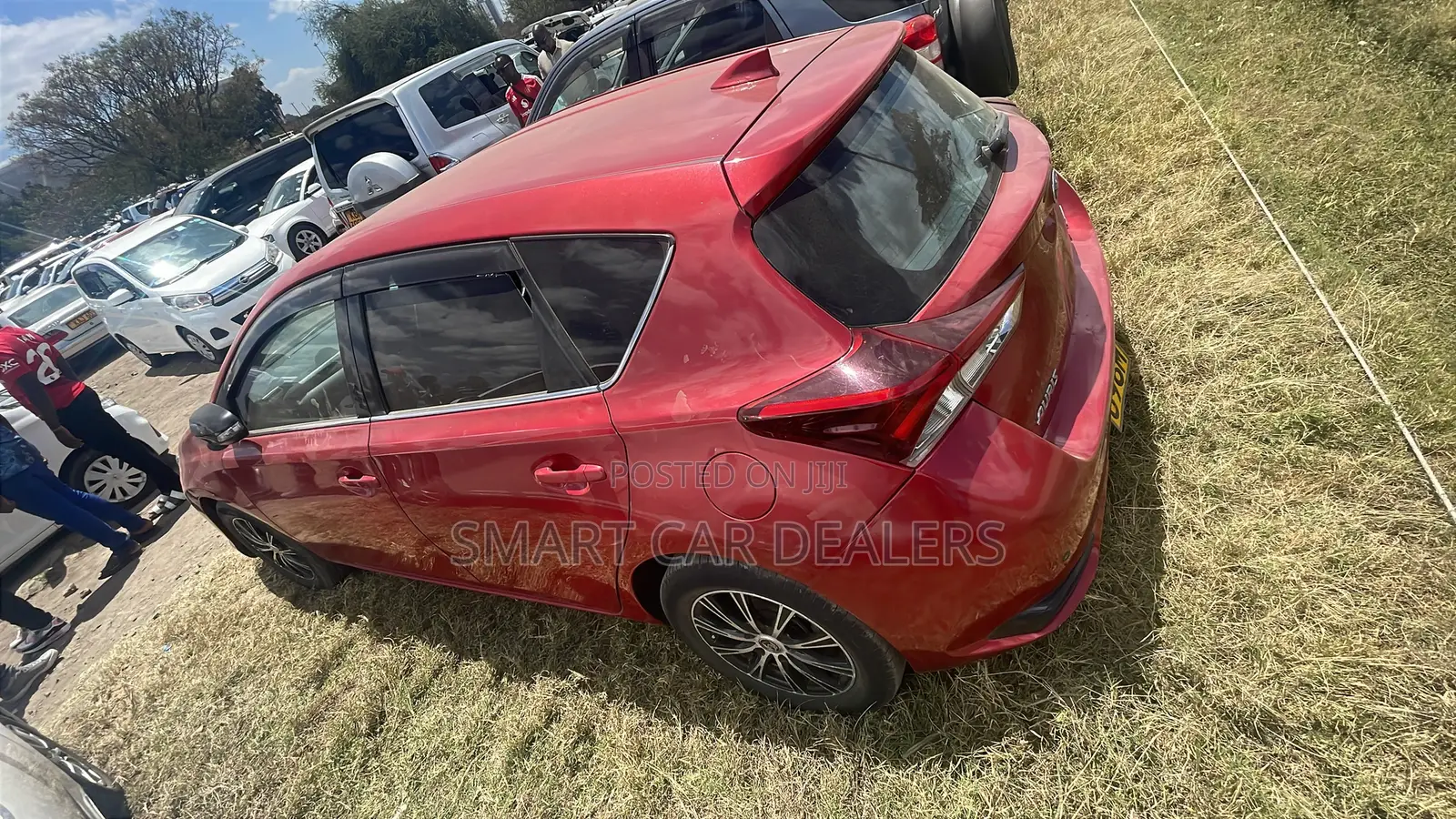 Toyota Auris 2016 Red