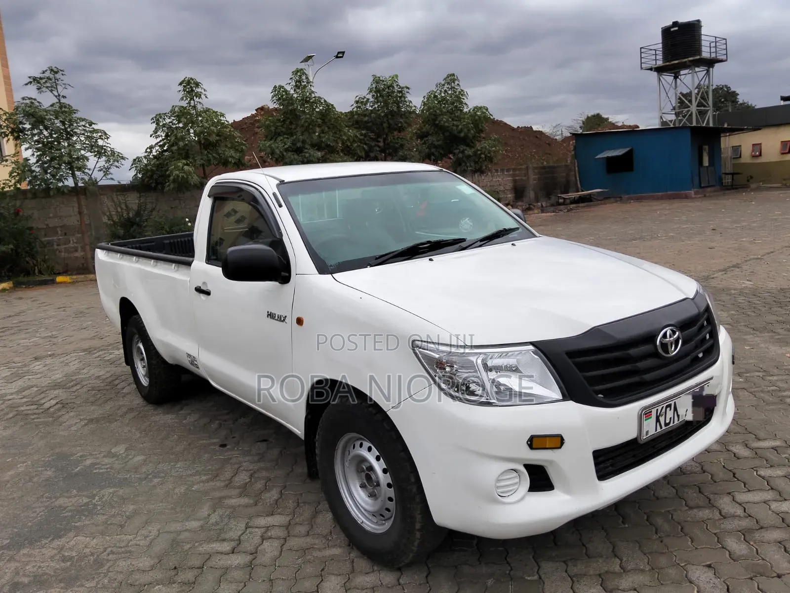 Toyota Hilux 2.5 D-4D SRX 2011 Pearl