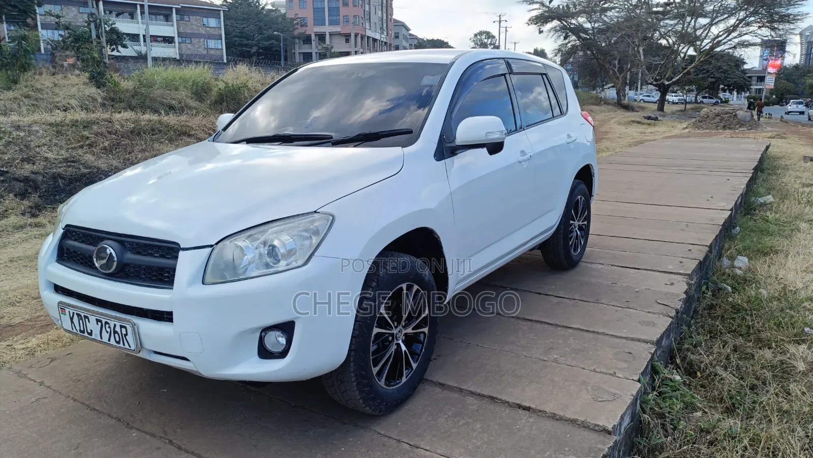 Toyota RAV4 2013 Pearl