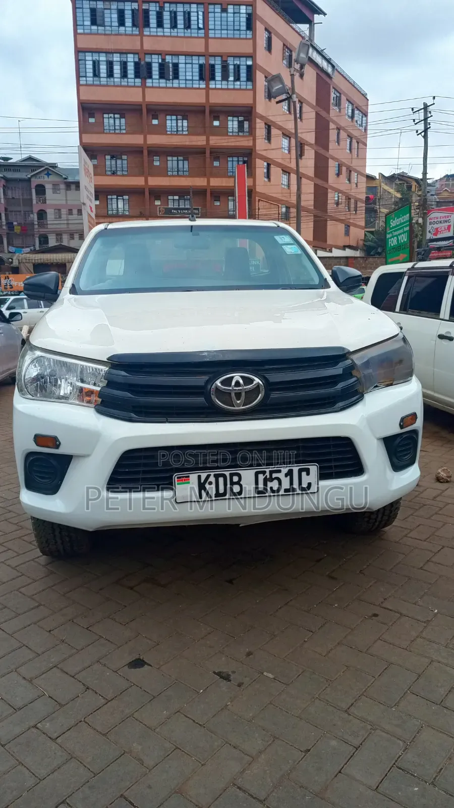 Toyota Hilux 2020 White