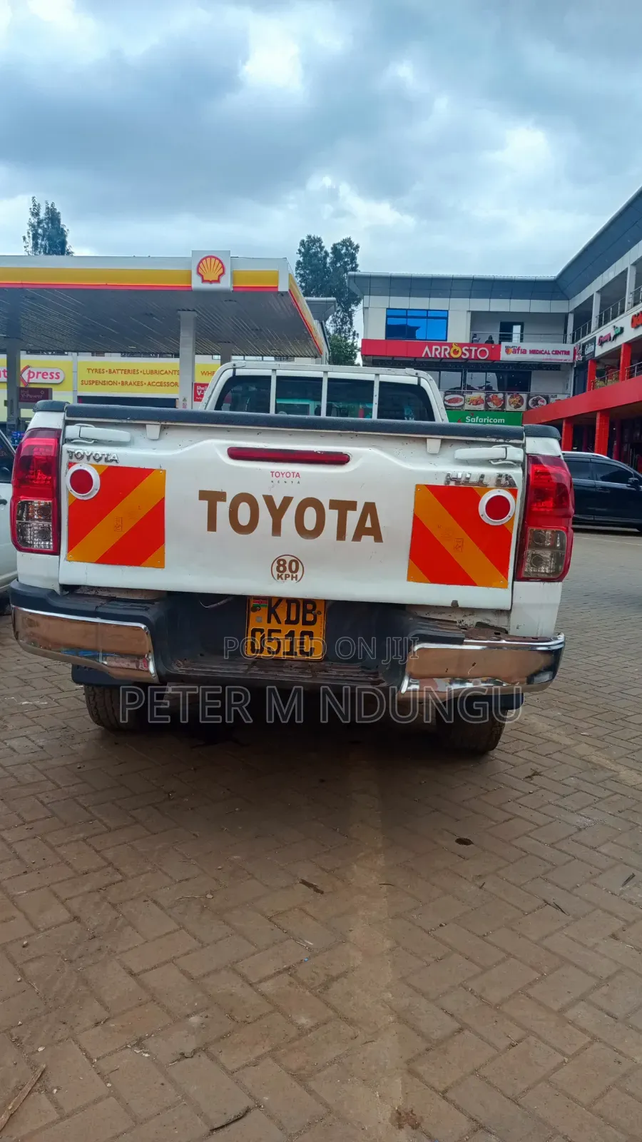 Toyota Hilux 2020 White
