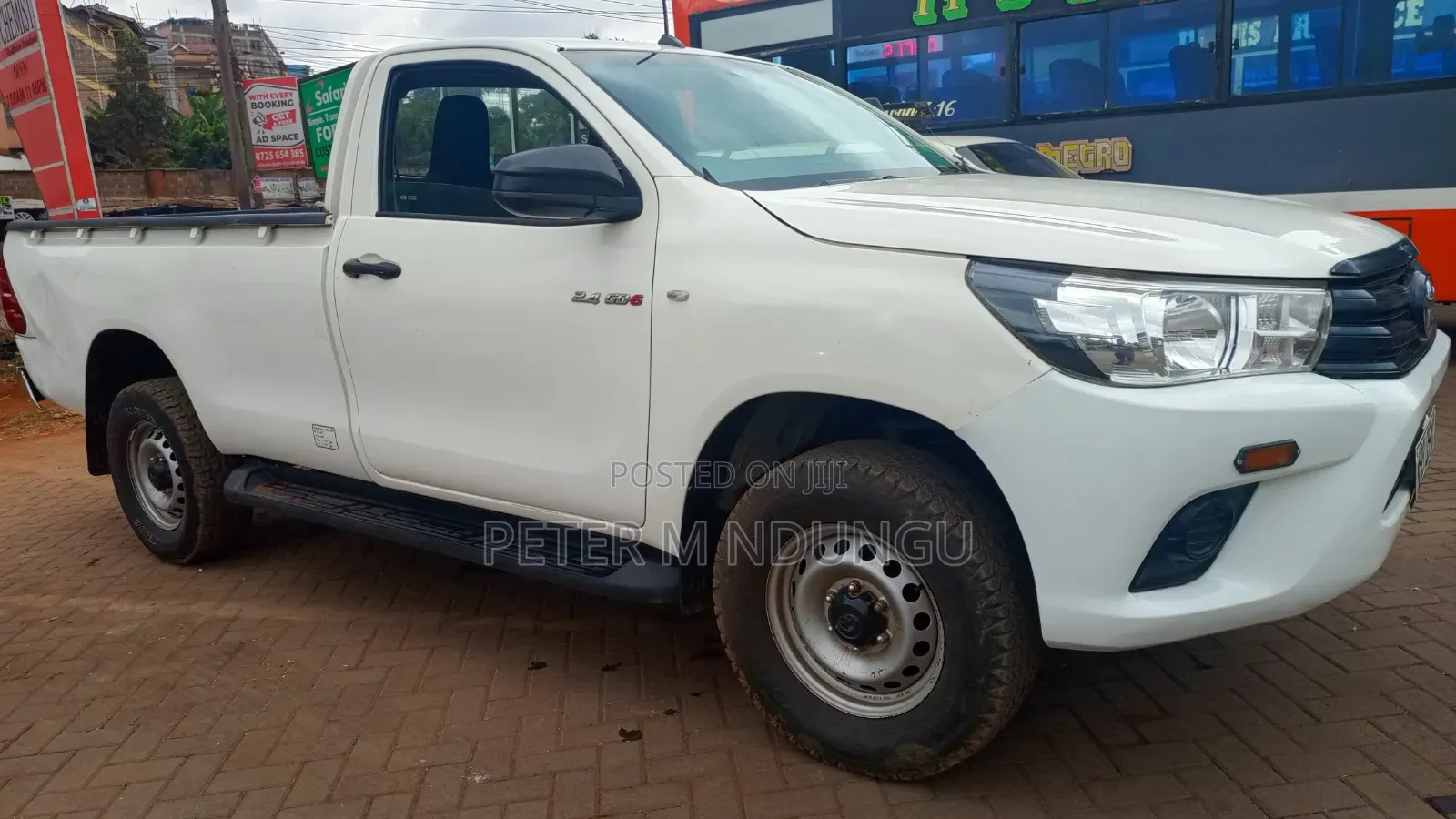 Toyota Hilux 2020 White