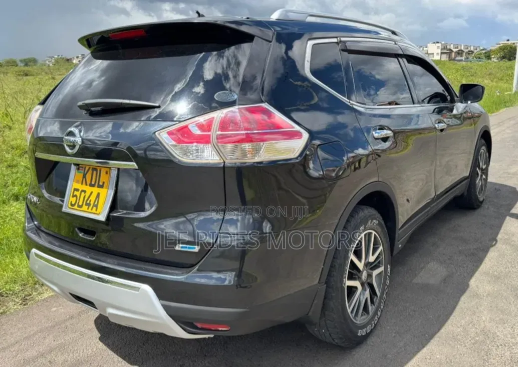Nissan X-Trail 2014 Matt Black