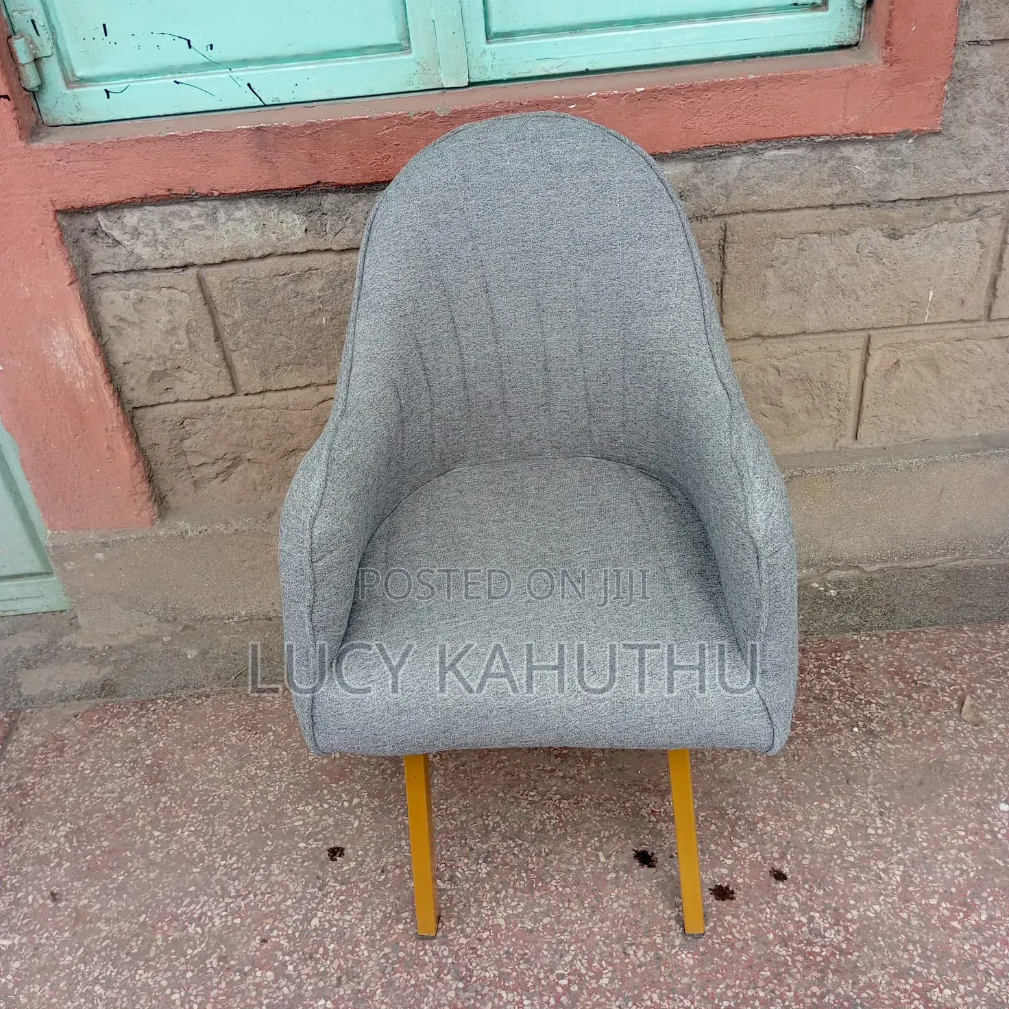 Grey Spa Chairs With Power Coating Finish