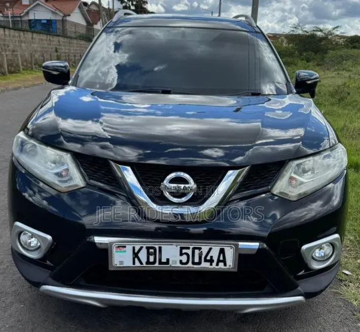 Nissan X-Trail 2014 Matt Black