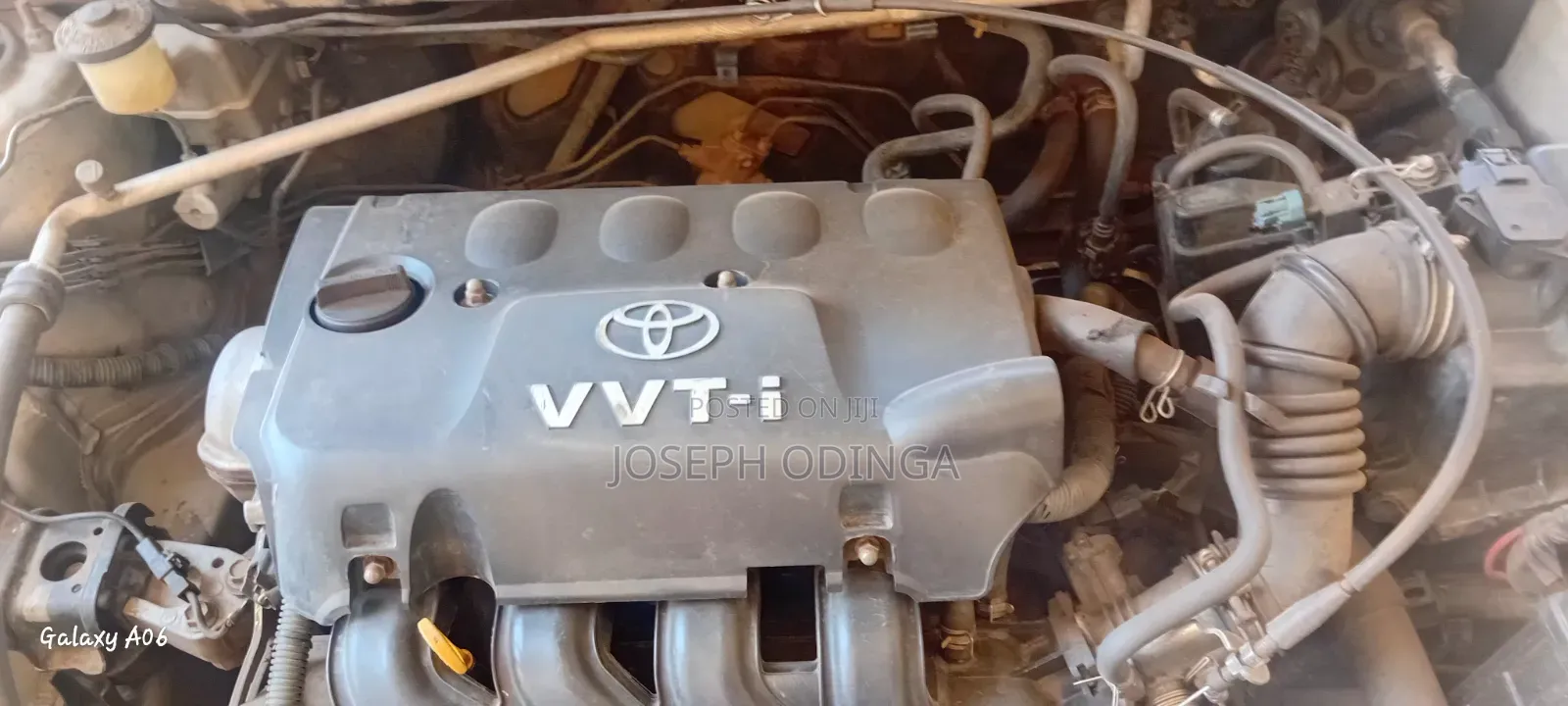 Toyota Corolla 2002 Gold