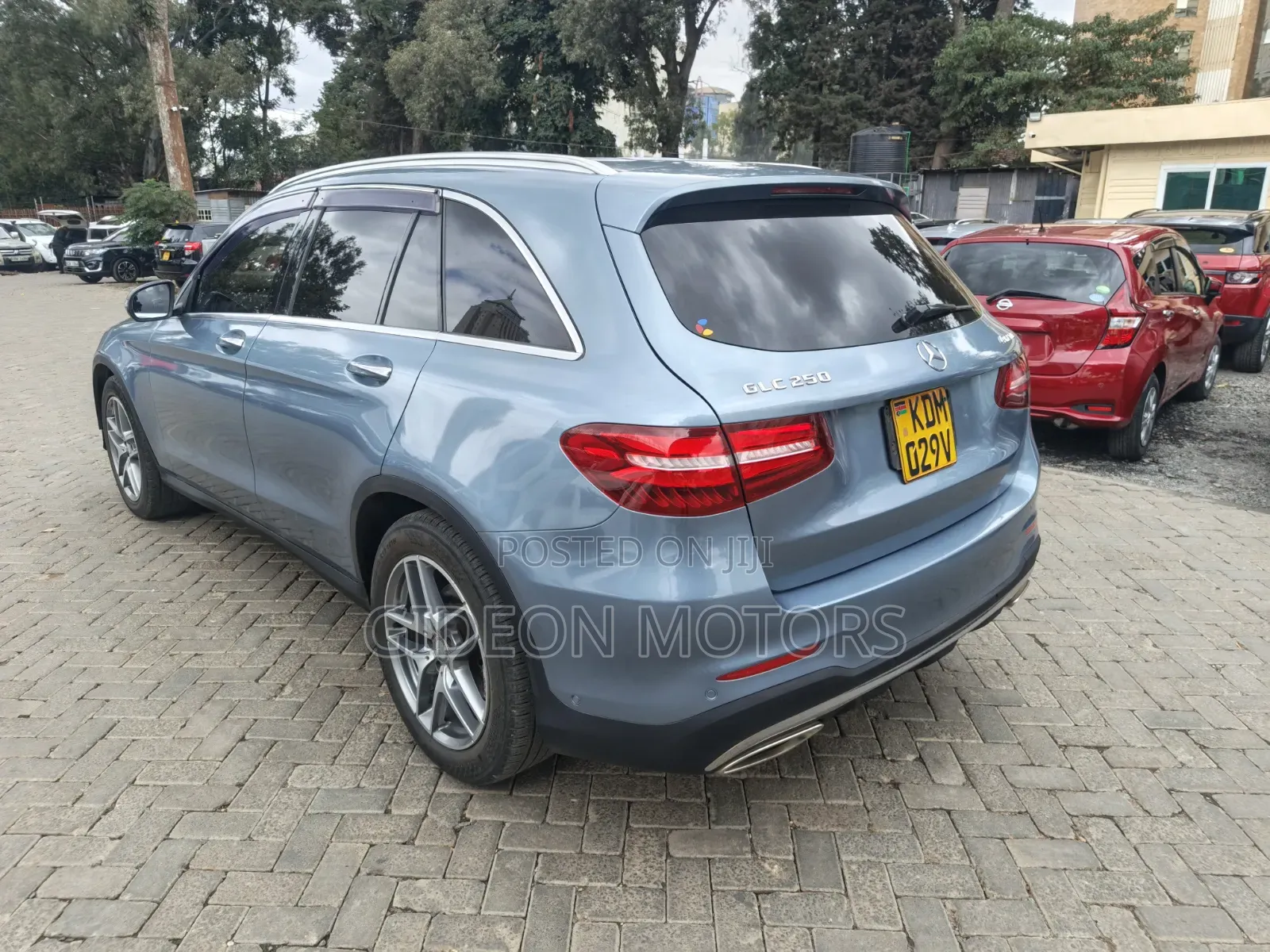 Mercedes-Benz GLC-Class 2016 Blue