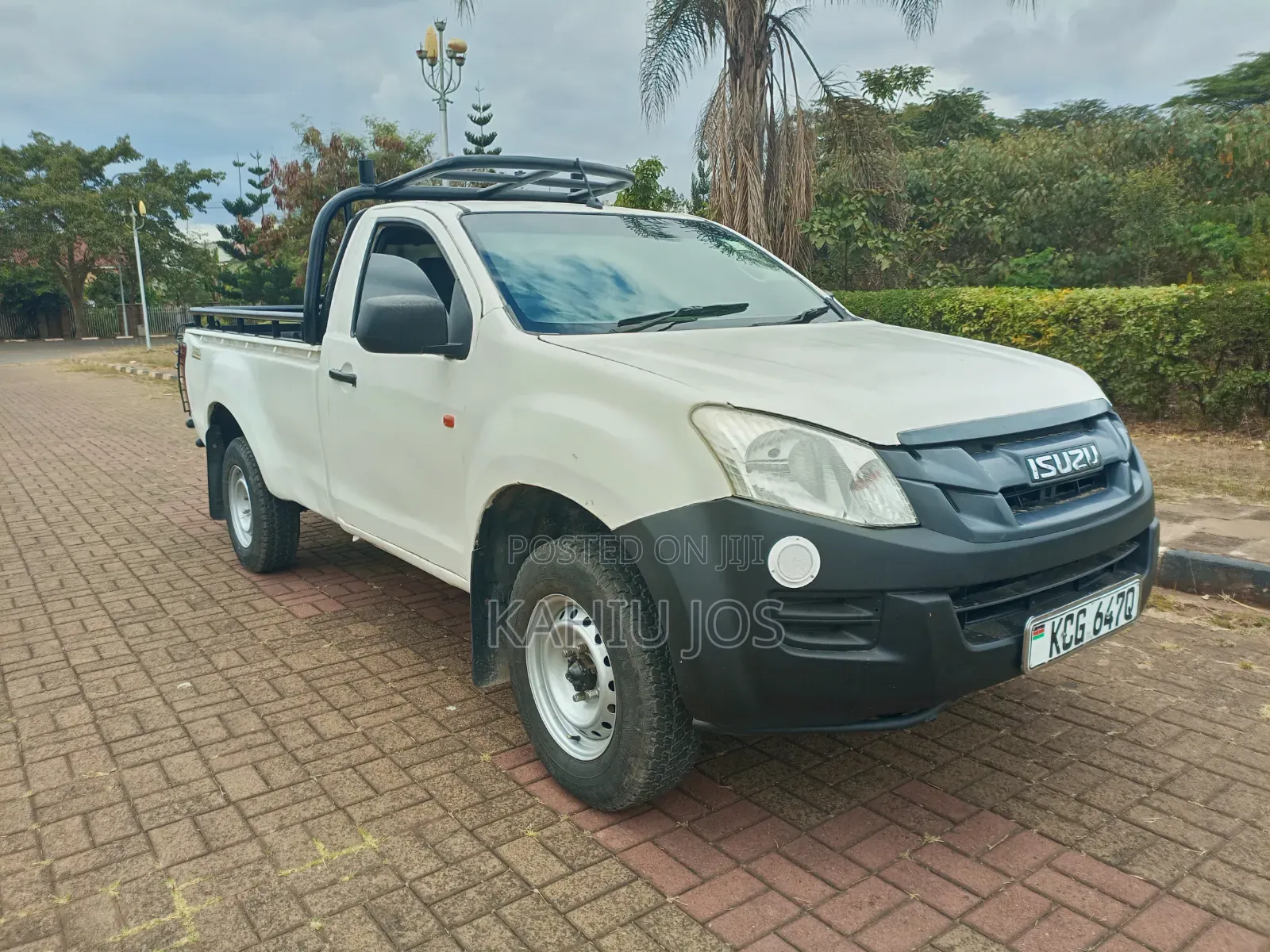 Isuzu D-MAX 2015 White