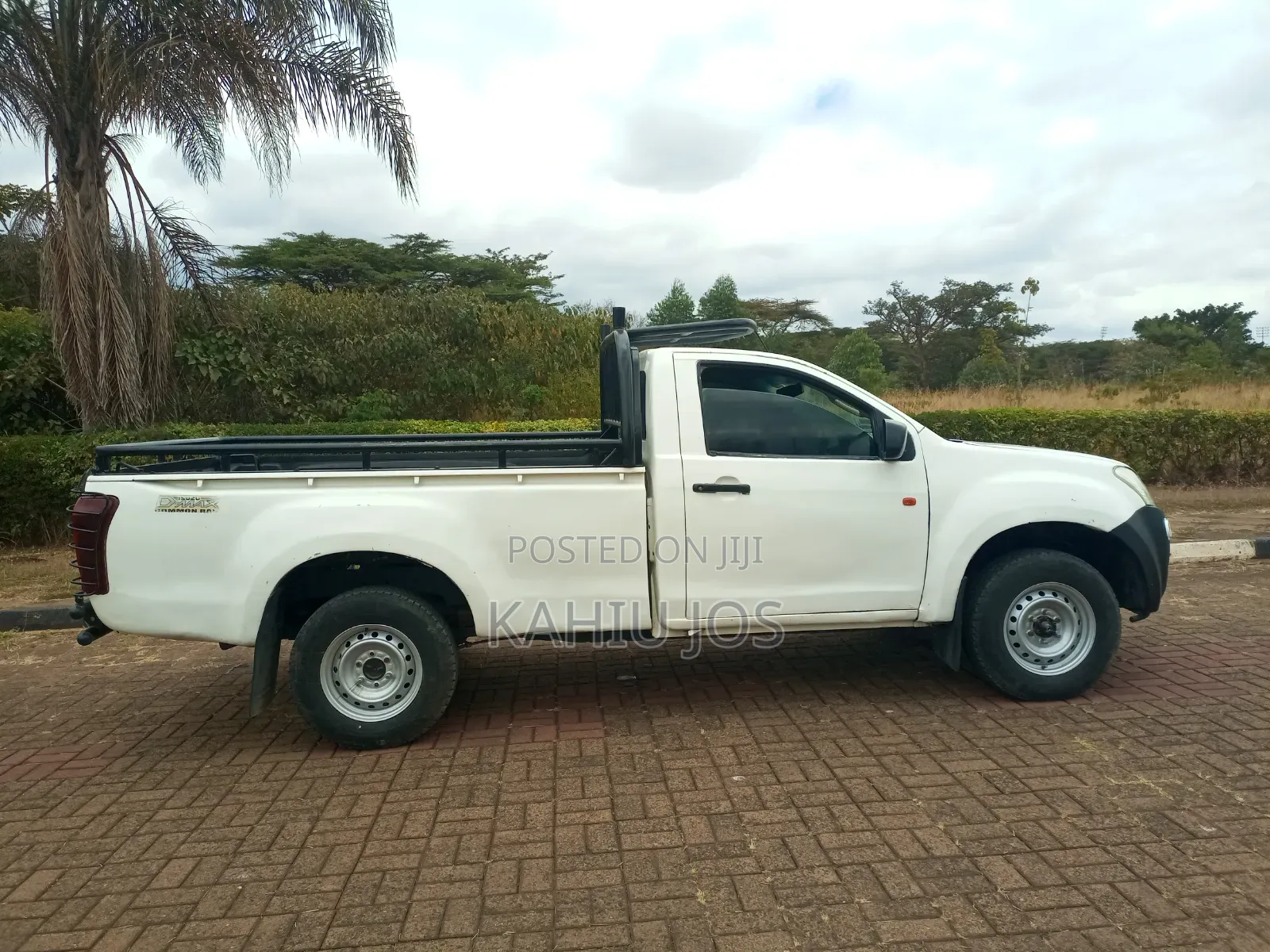 Isuzu D-MAX 2015 White