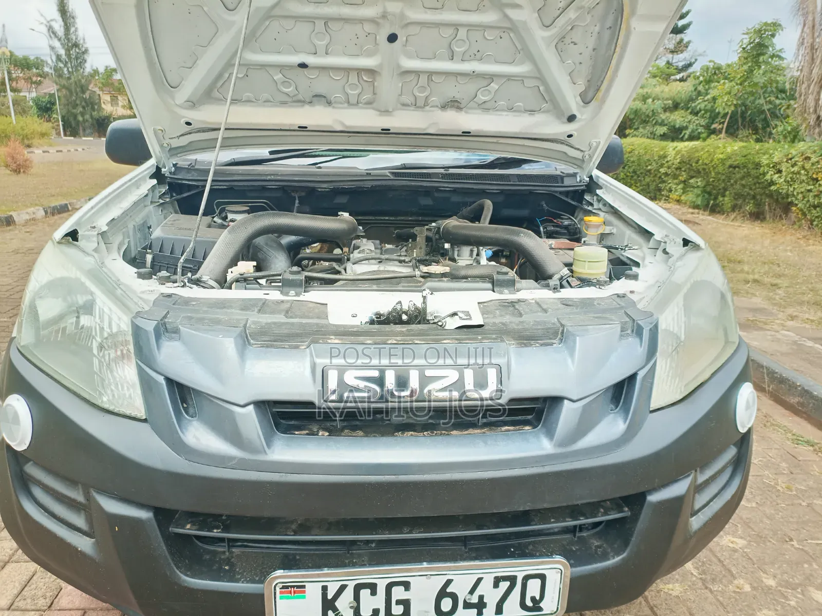 Isuzu D-MAX 2015 White