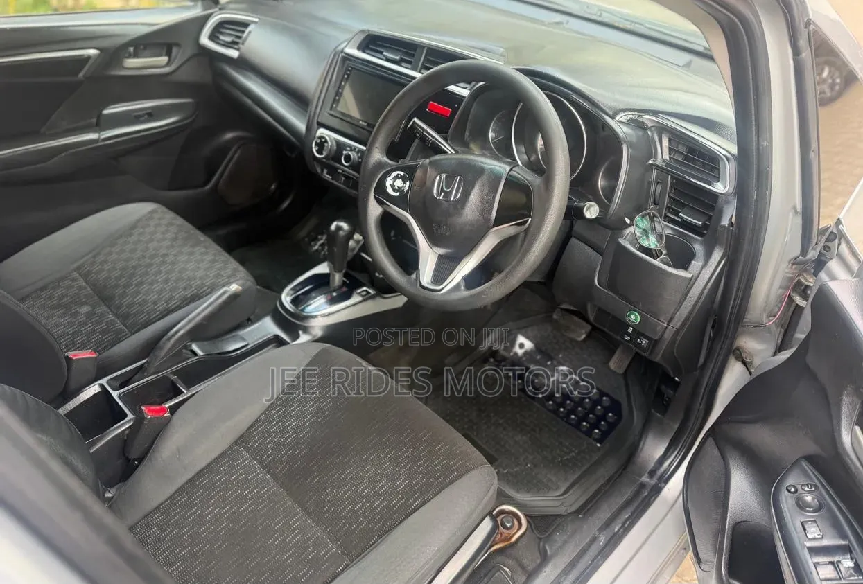 Honda Fit 2015
