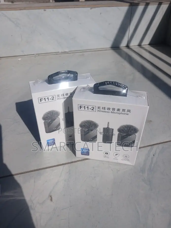 Clear Audio Quality F11-2 Wireless Lavalier Mic 3-in-1 With Dual Mic