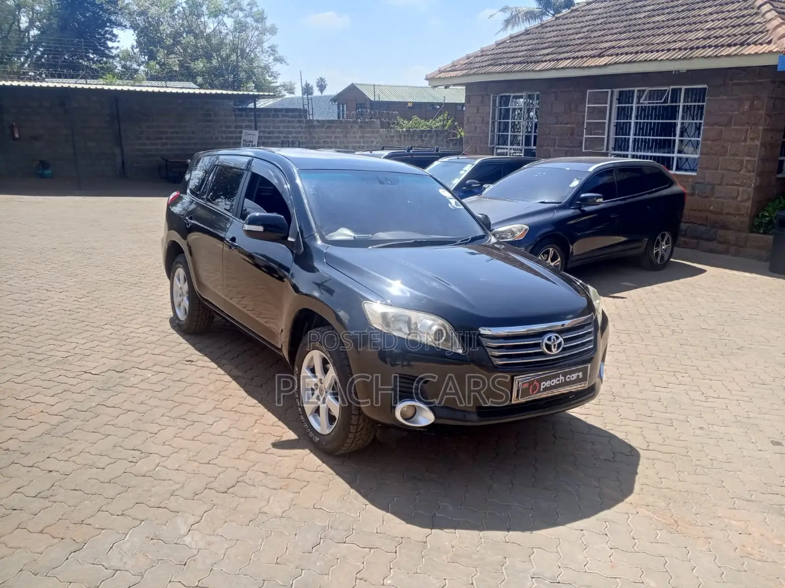 Toyota Vanguard 2010 Black