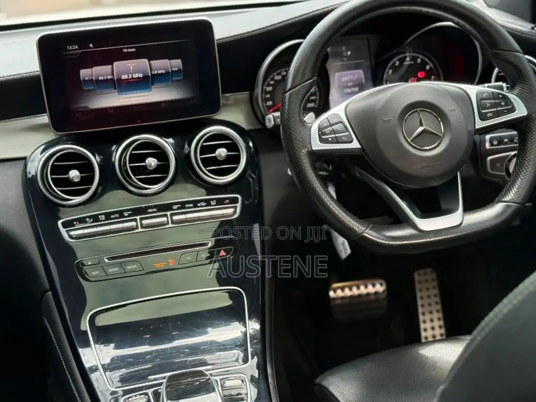 Mercedes-Benz GLC-Class 2017 White