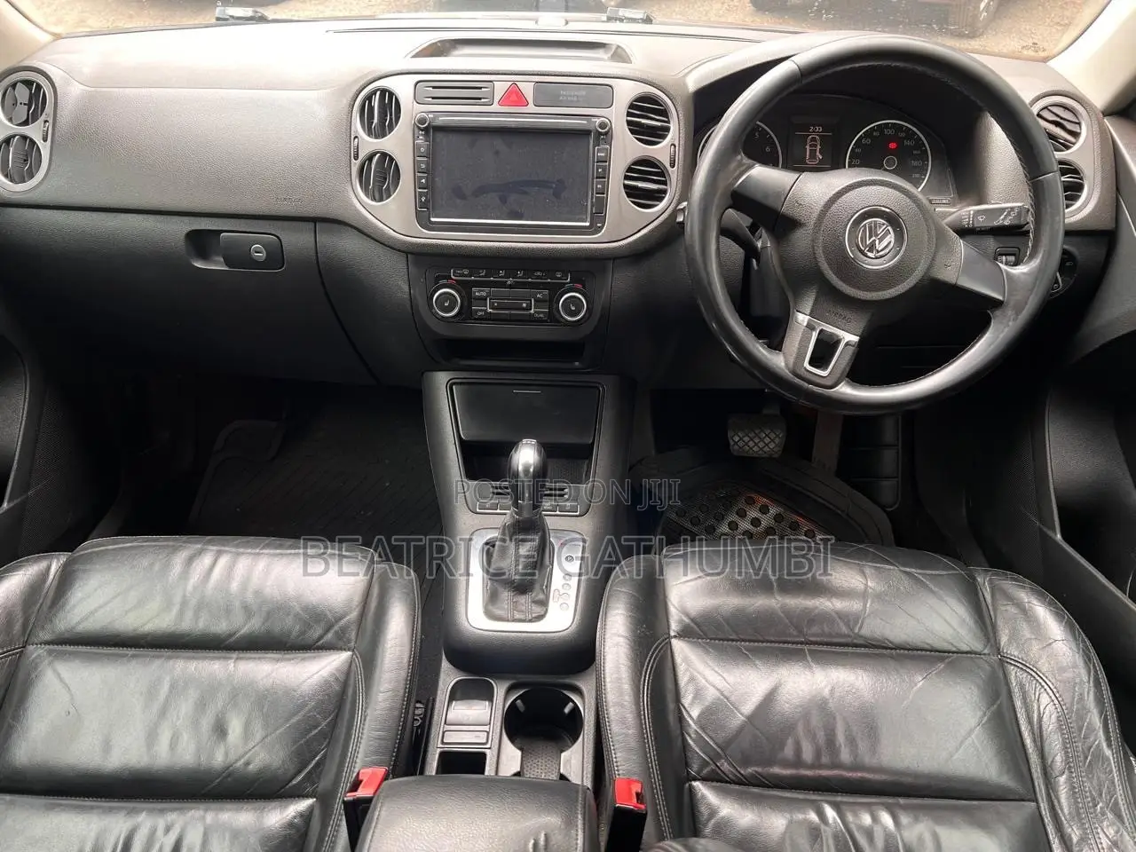 Volkswagen Tiguan 2011 Black