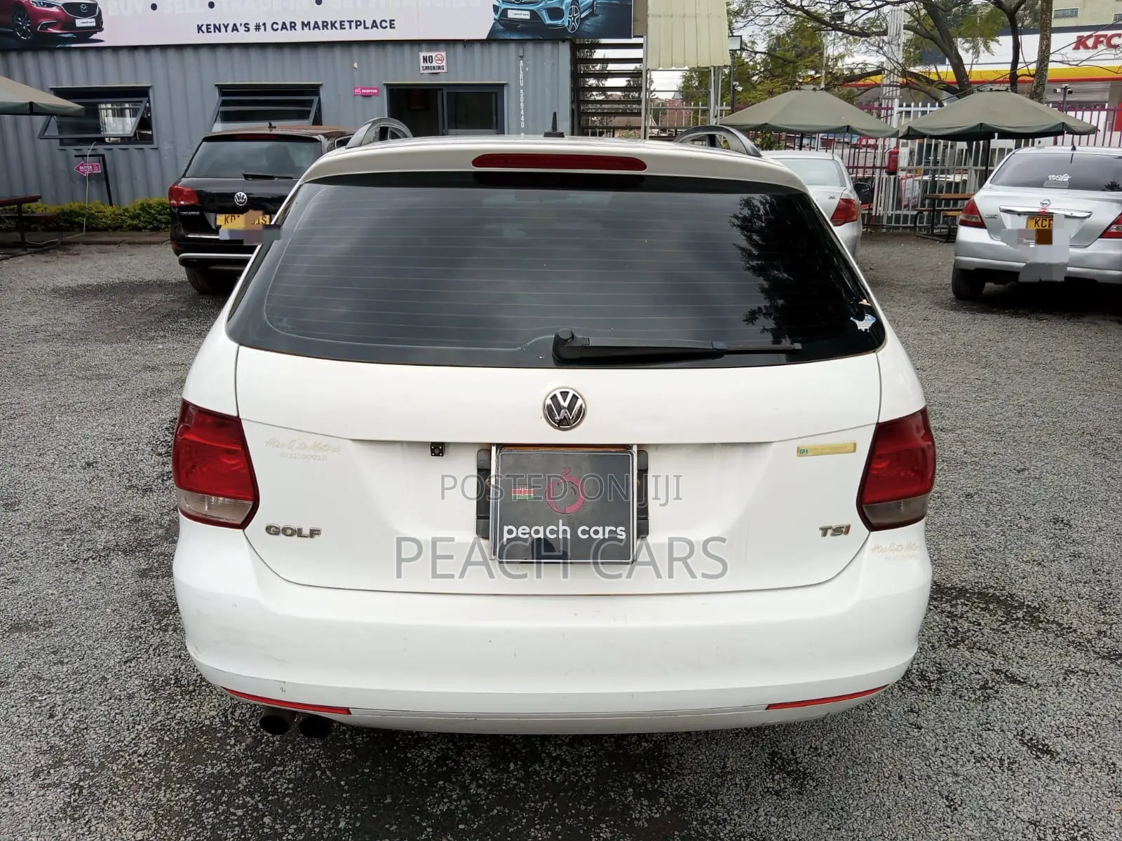 Volkswagen Golf 2011 White