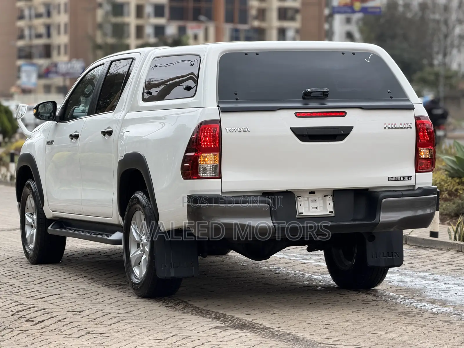 Toyota Hilux 2019 White