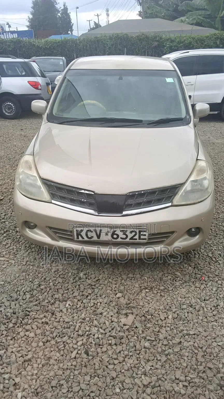 Nissan Tiida 2012 Gray