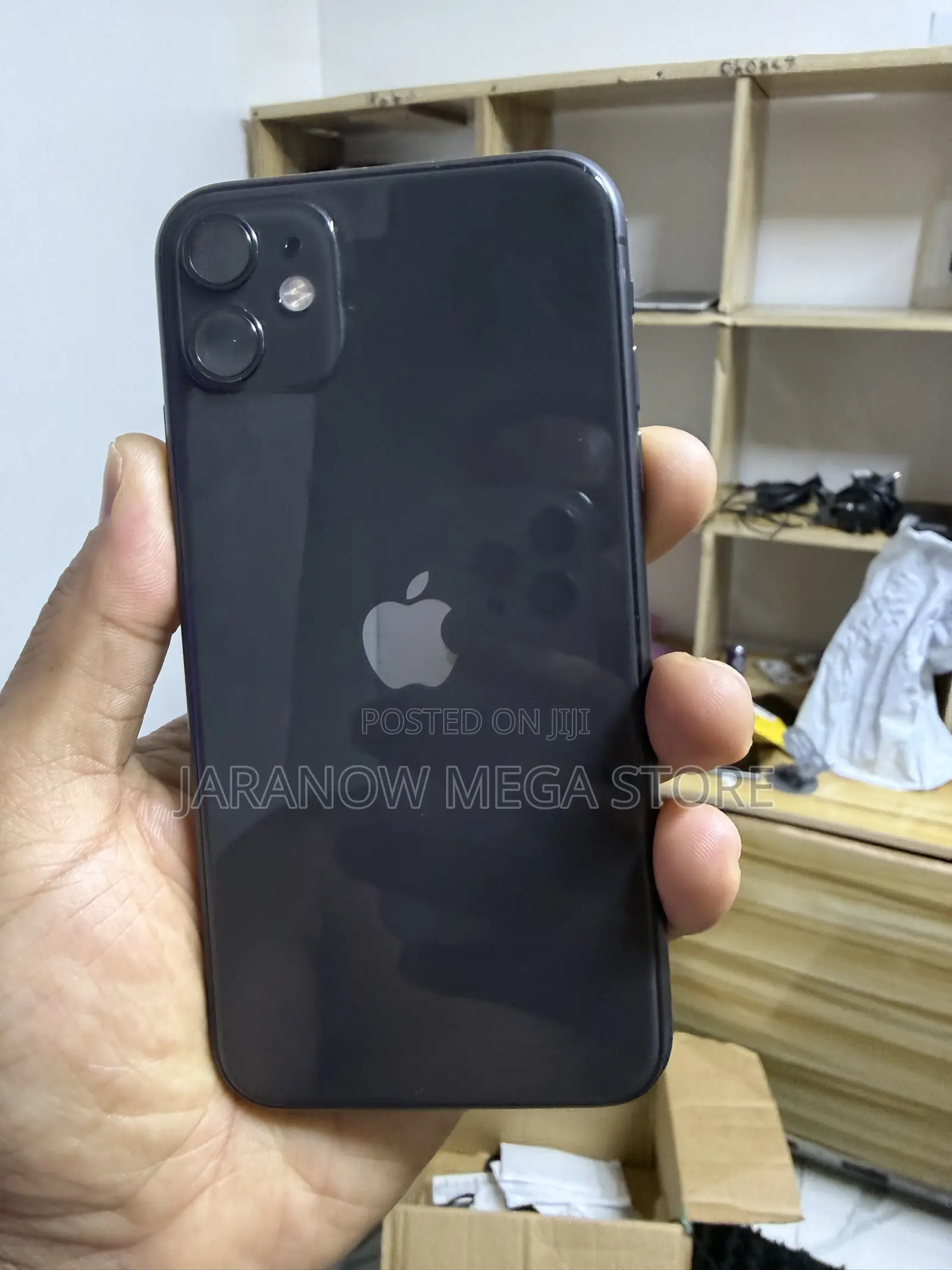 Apple iPhone 11 64 GB Black