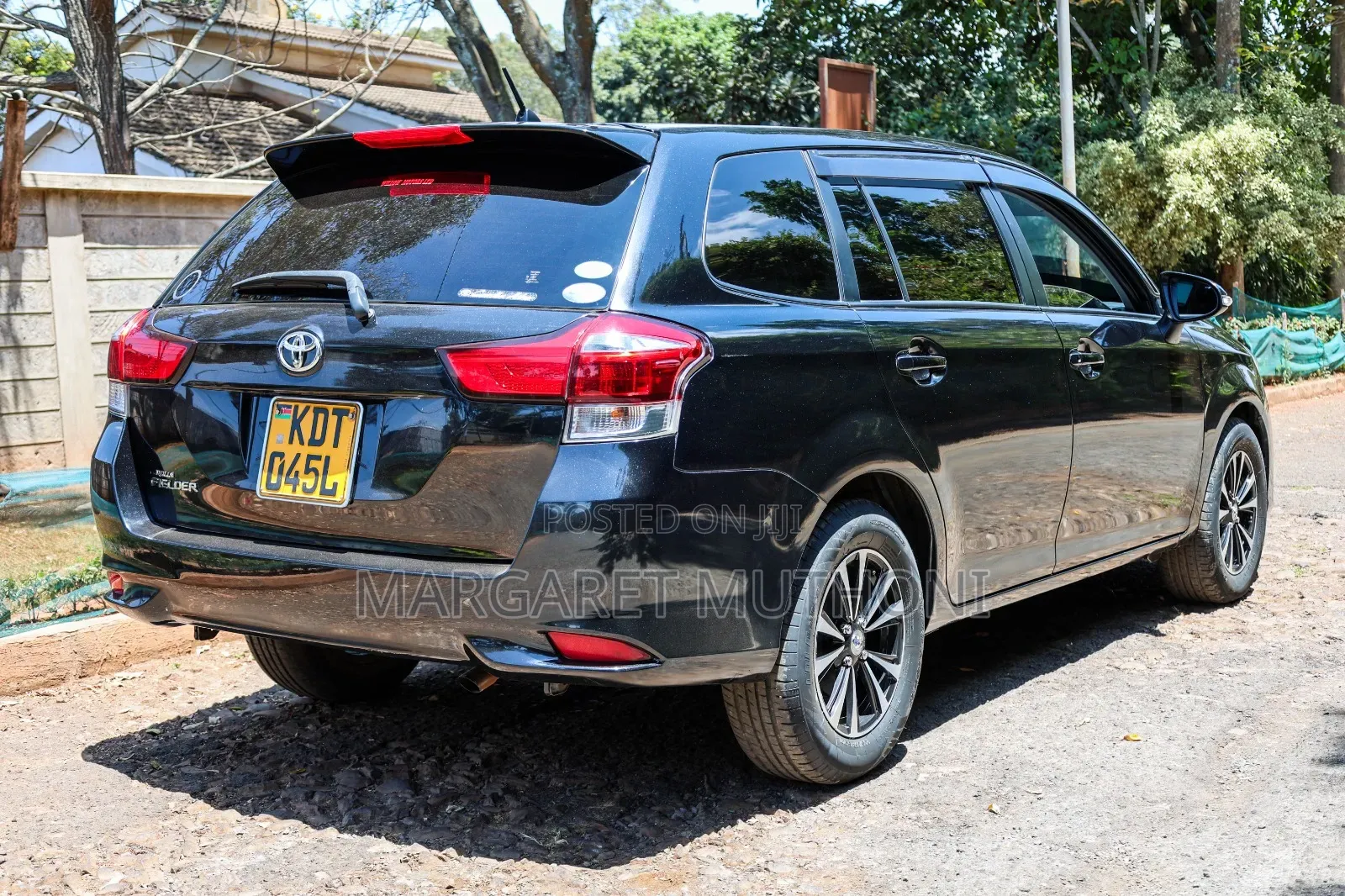 Toyota Corolla Fielder 2018 Black