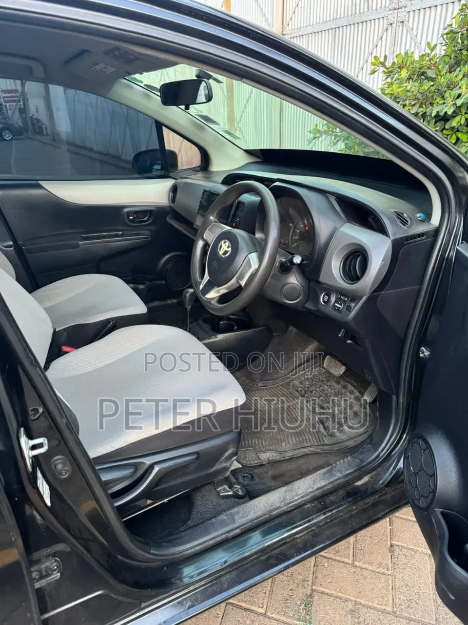Toyota Vitz 2014 Black