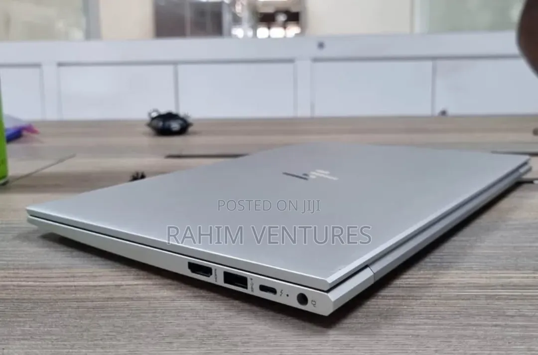 Laptop HP 630 16GB Intel Core i7 SSD 512GB